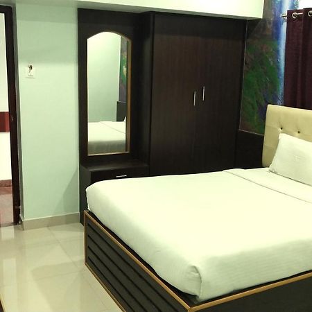 Apple Park Annexe Hotel Tiruchirappalli Luaran gambar
