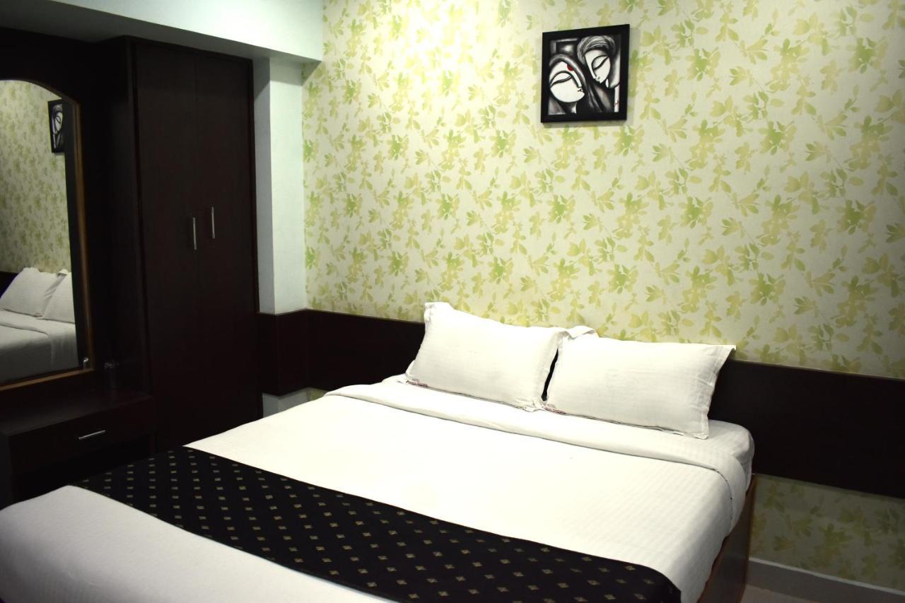 Apple Park Annexe Hotel Tiruchirappalli Luaran gambar